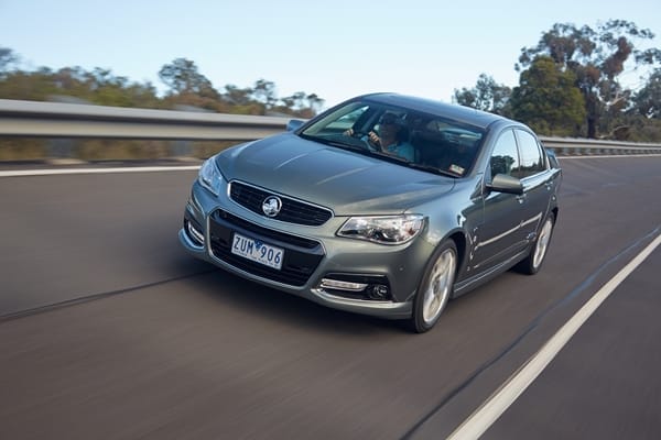 014 Holden VF SSV Redline Sedan 1