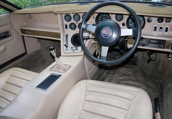 1975 model Maserati Merak Coupe interior