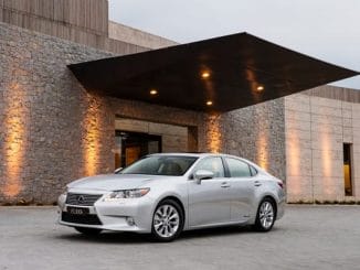 2013 Lexus ES 300h Sports Luxury