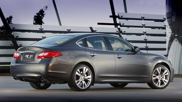 Infiniti M37 M30d Exterior