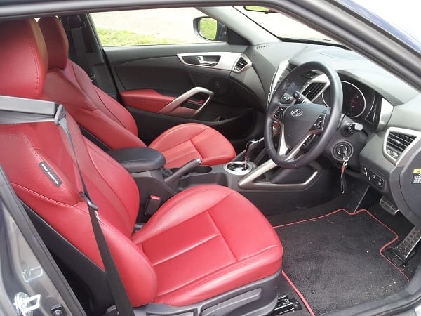 Hyundai Veloster Street Interior