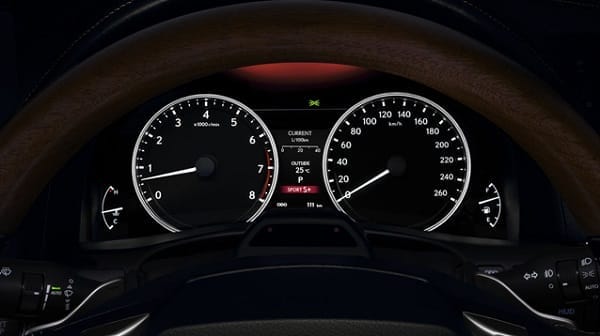 Lexus GS350 Sport Luxury Dash