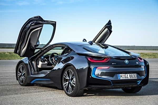 BMW i8 Plug in Hybrid Sports Car doors