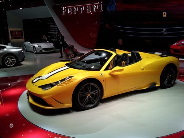 Ferrari 458 Speciale A Paris Motor Show 2014