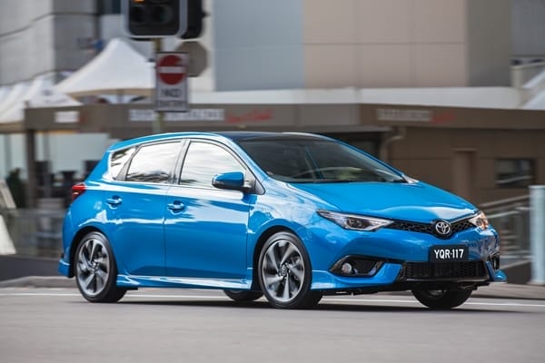 2015 Toyota Corolla ZR hatch