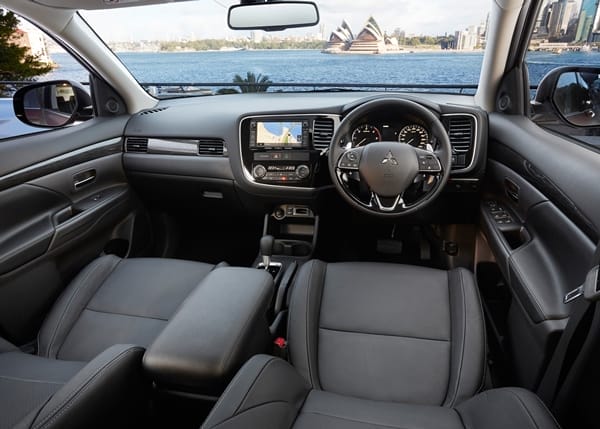 2016 Mitsubishi Outlander 
