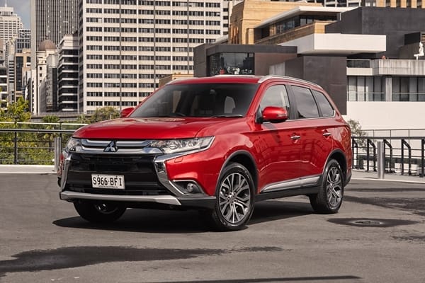 2016 Mitsubishi Outlander 