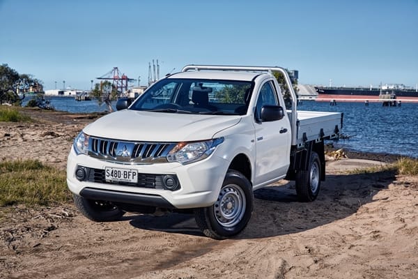 Mitsubishi Triton GLX Single Cab Trayback Ute