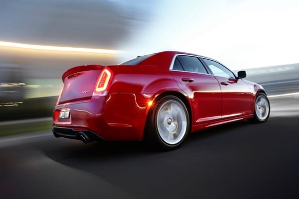 2015 Chrysler 300 SRT 