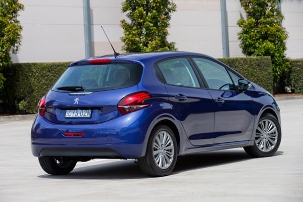 Peugeot 208 1.2 e-THP Active Hatch 