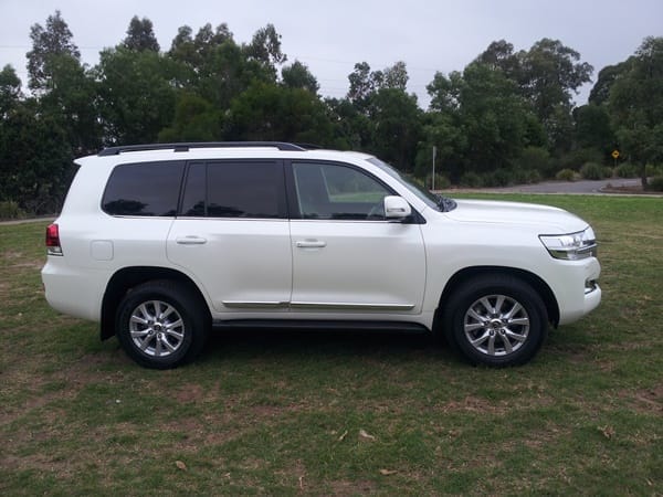 2016 Toyota LandCruiser 200 Series Sahara