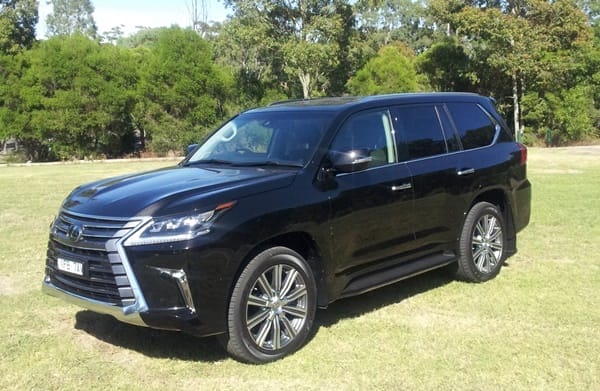 Lexus LX570 