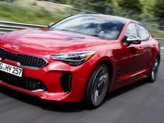 Kia 2 Stinger