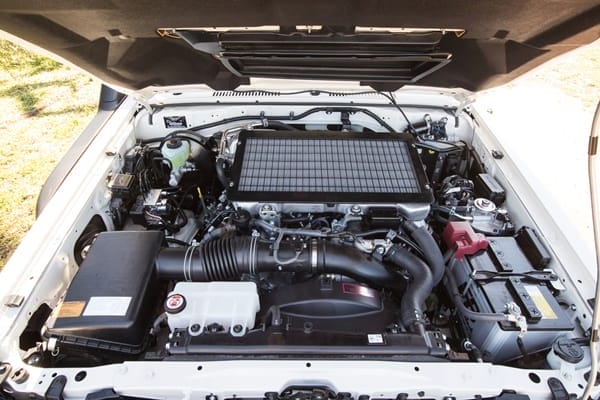 2016 Toyota LandCruiser 70 Series engine