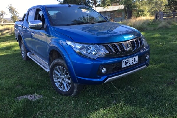 Mitsubishi Triton GLS 4WD 