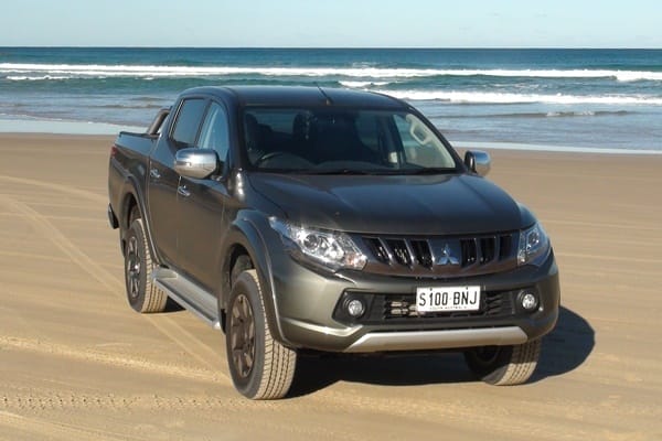 2016 Mitsubishi Triton Exceed 4wd 