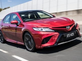 toyota camry 2018