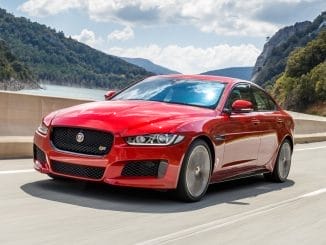 2018 jaguar xe s