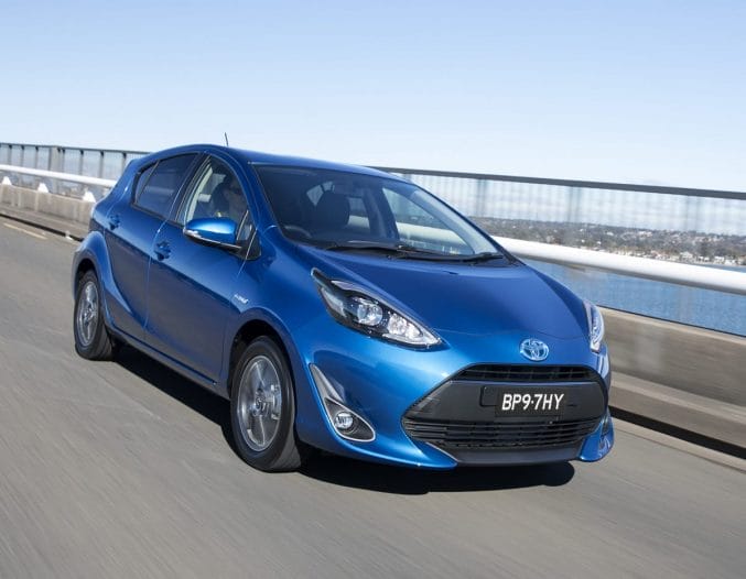 2018 toyota prius c i-tech