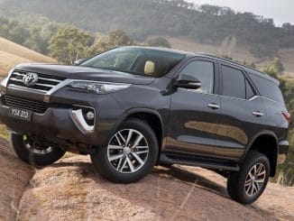 2018 toyota fortuner crusade