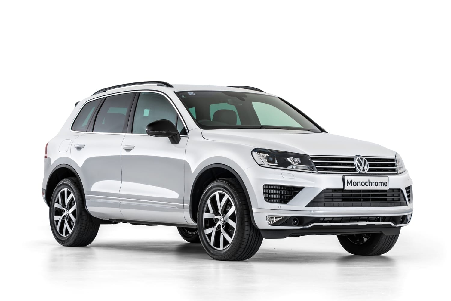 2017 Volkswagen Touareg Monochrome