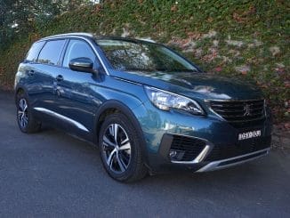 2018 Peugeot 5008 Allure front