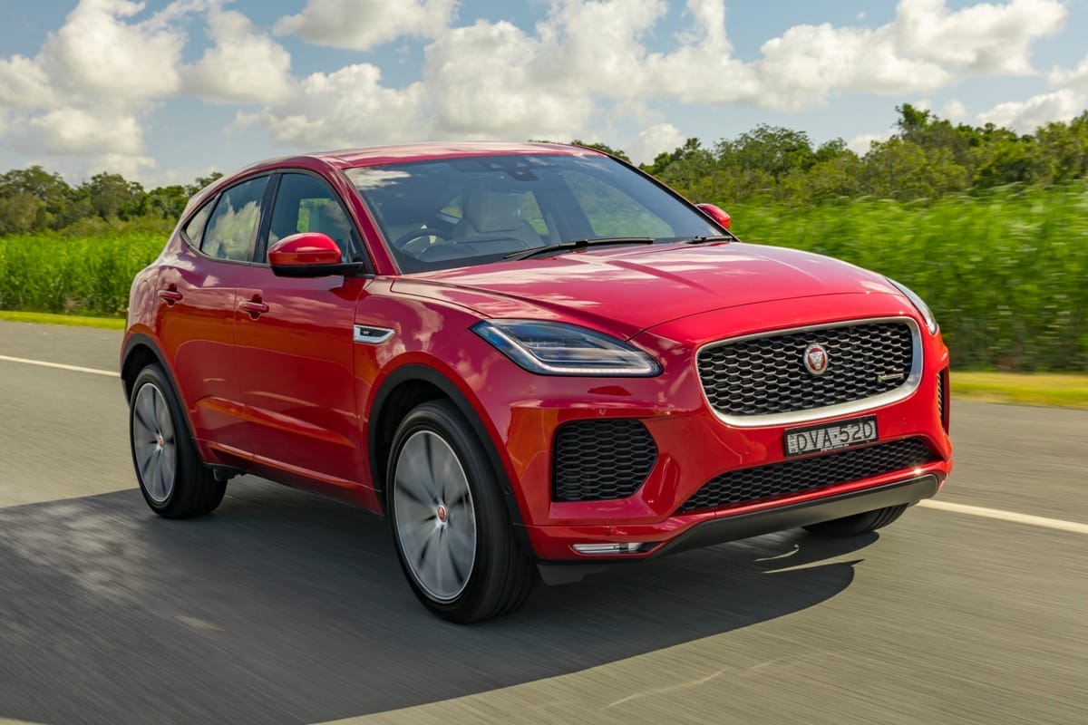 Jaguar E-Pace R-Dynamic SE D240 front