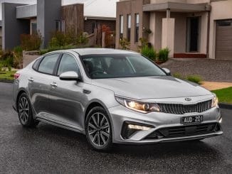 2018 Kia Optima front