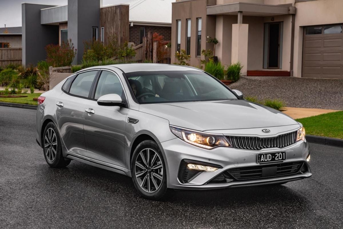 2018 Kia Optima front
