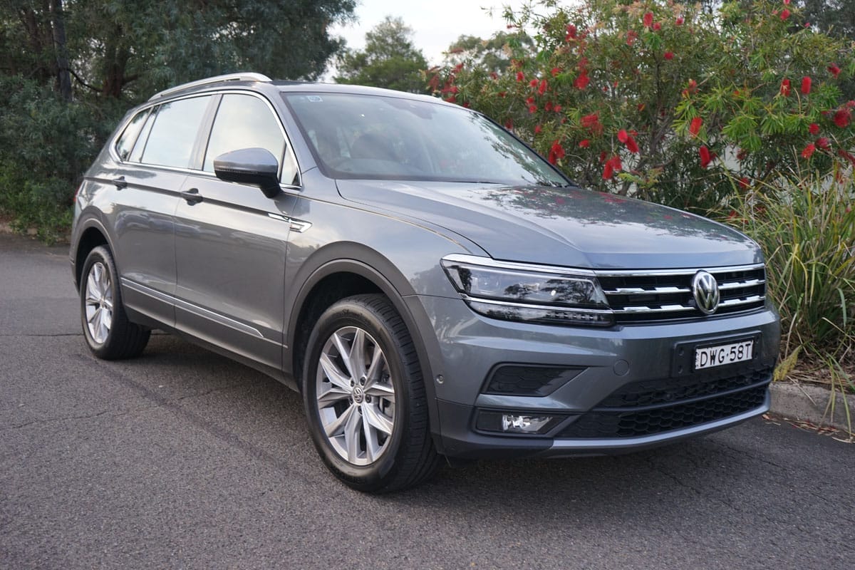 2018 Volkswagen Tiguan Allspace front