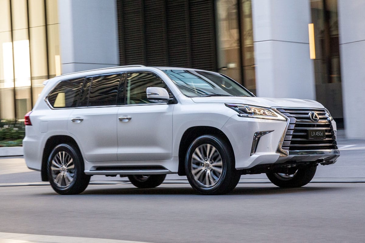 2018 Lexus LX 450d front