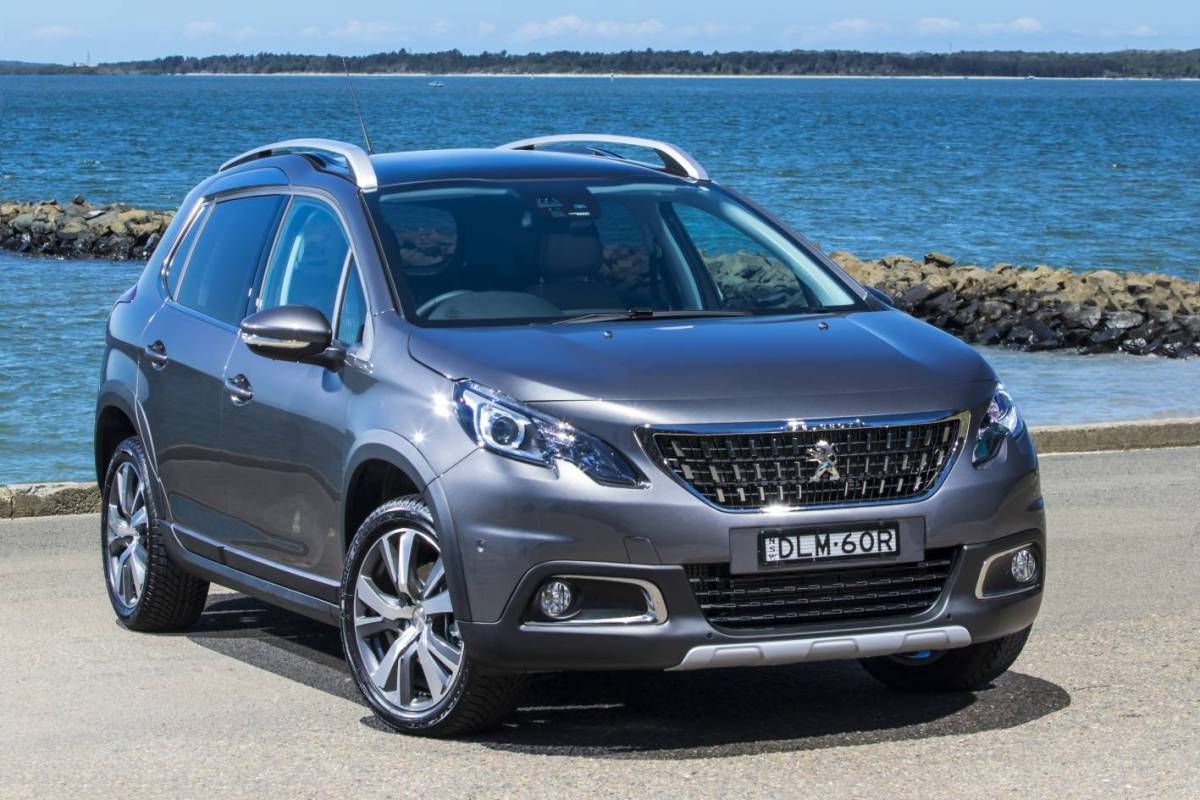 2018 Peugeot 2008 Allure front