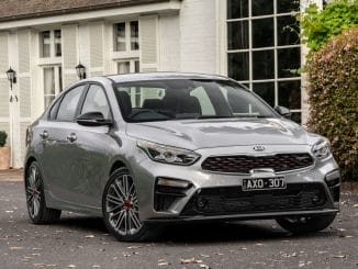 2019 Kia Cerato GT front
