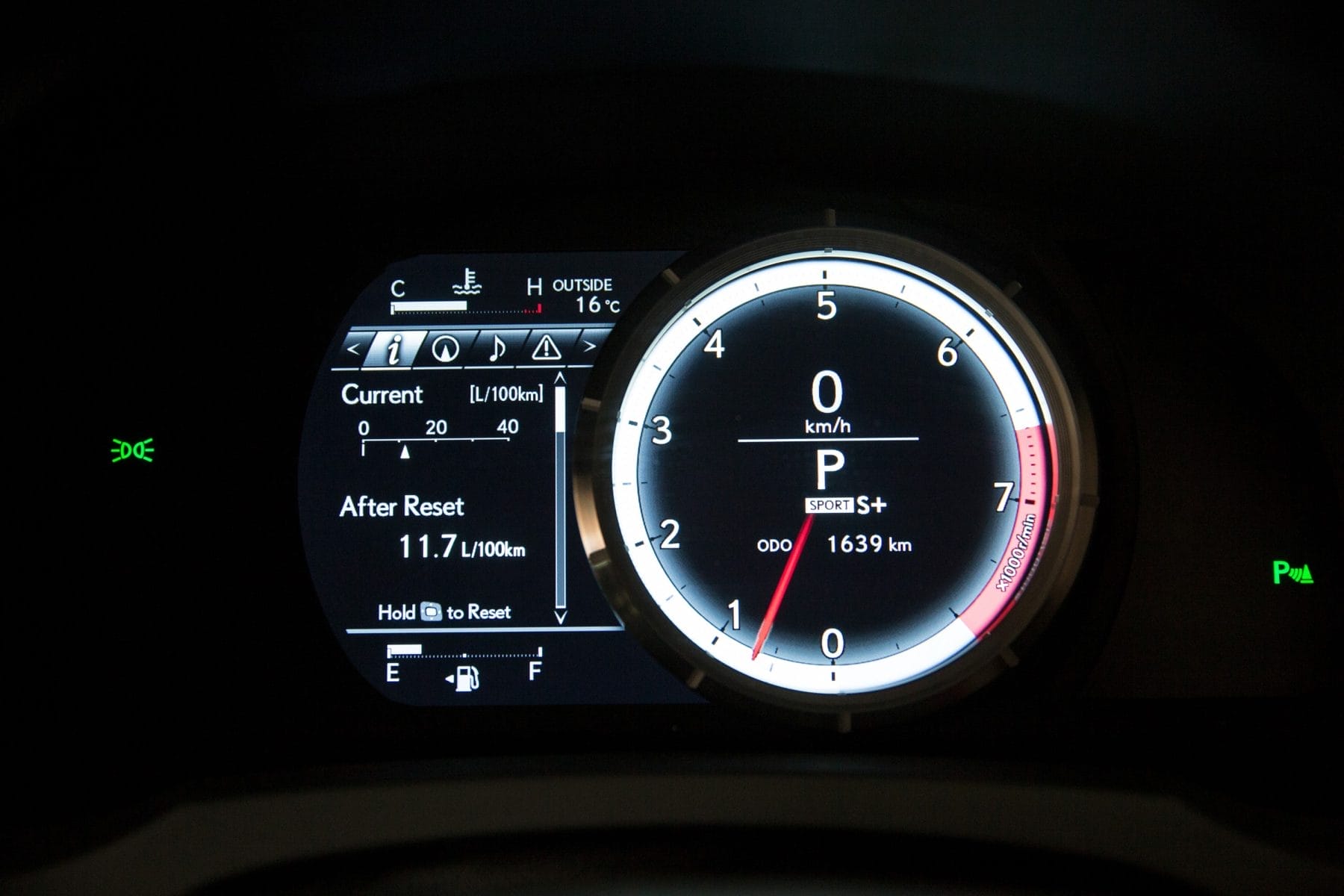 2014 Lexus RC 350 F Sport instruments