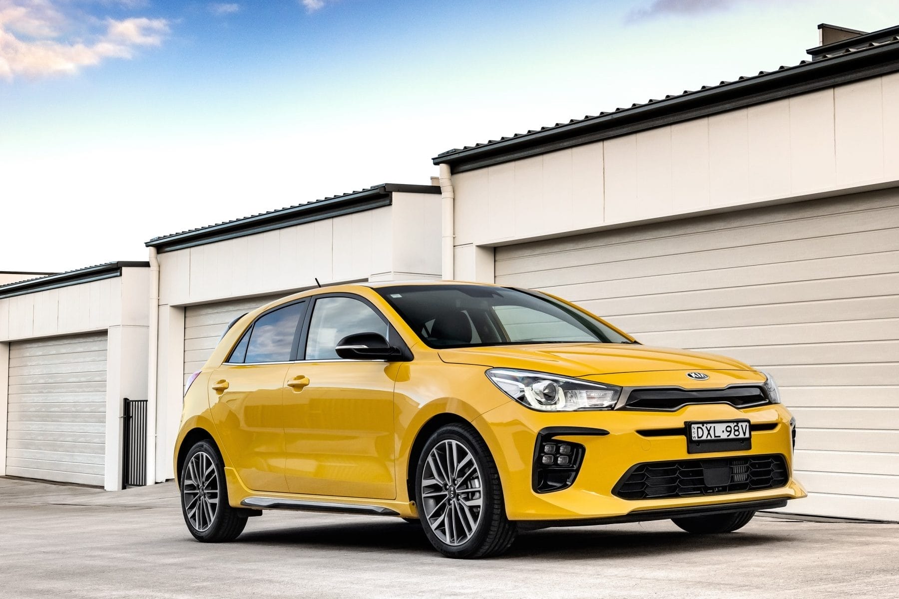 2019 Kia Rio GT exterior front 3/4.