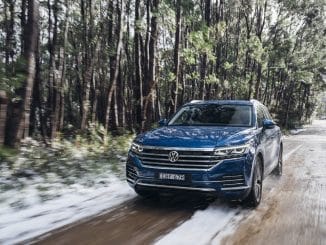 2019 VW Touareg Snow image 3