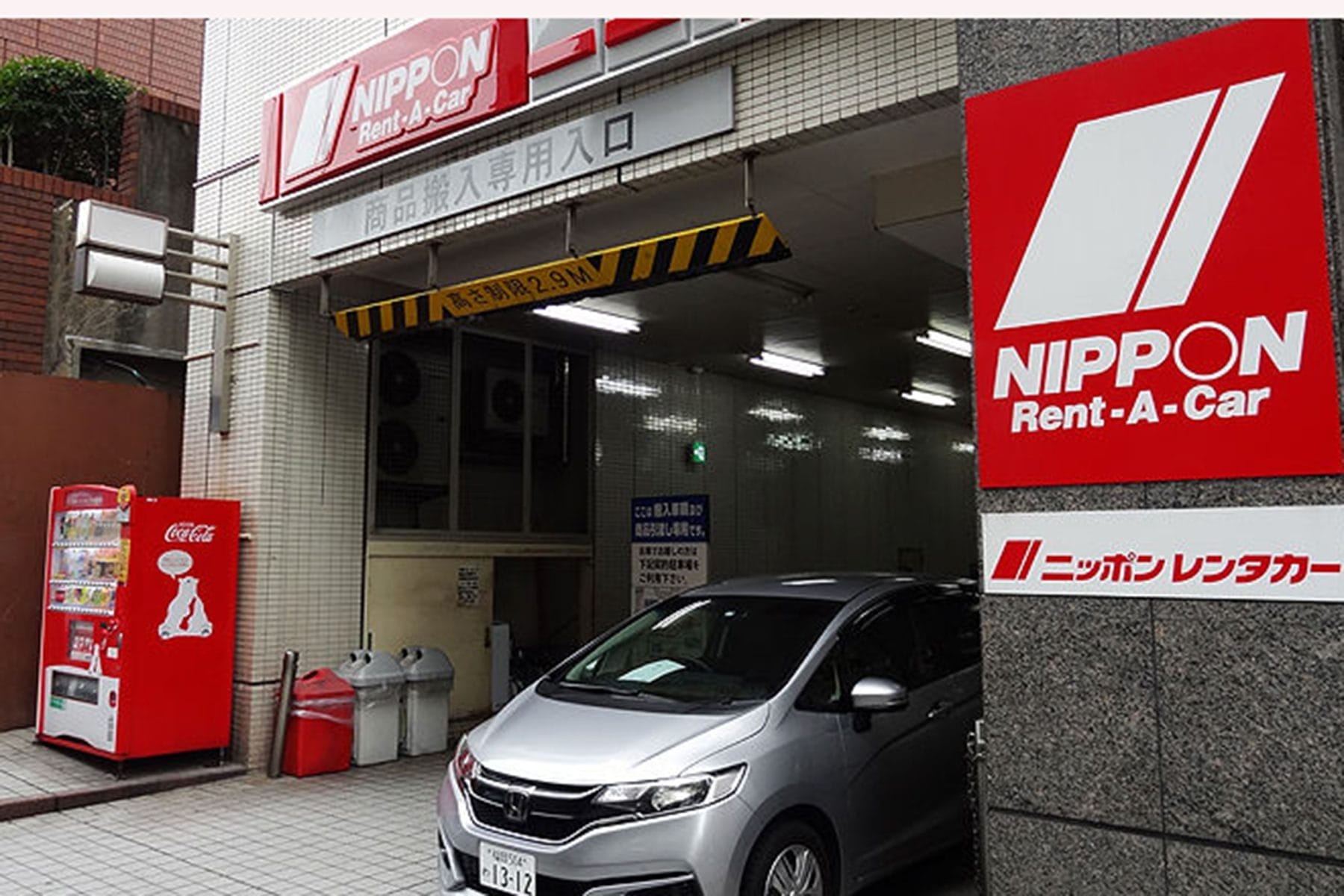 14-Car-Rental-in-Japan4