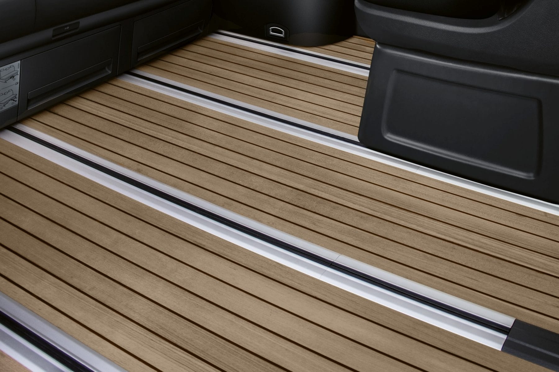 2019 VW Multivan floor detail.