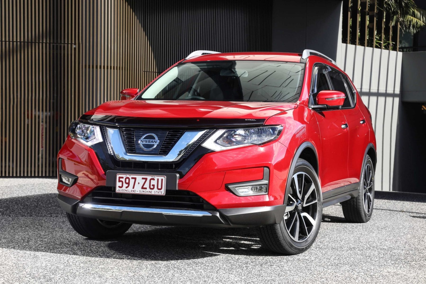 Nissan X-Trail N-TREK 1 Exterior