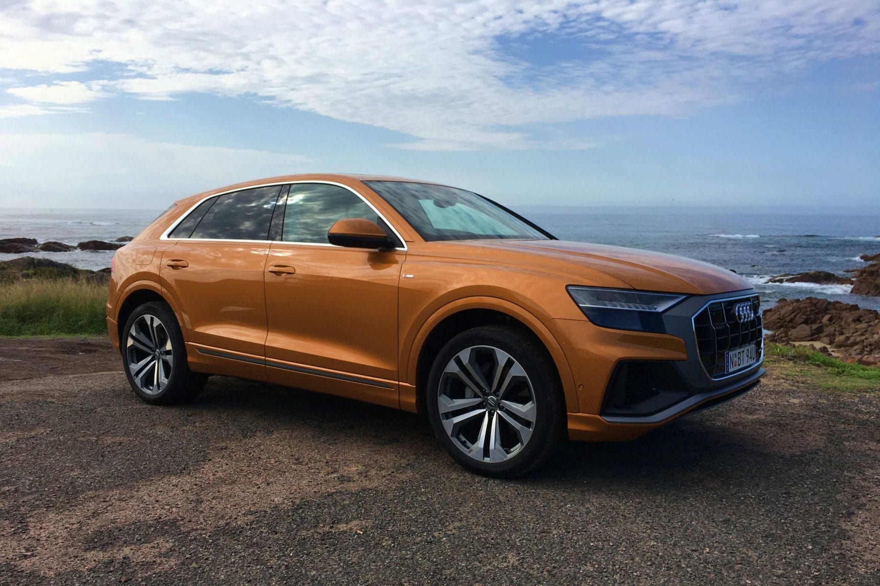 2020 Audi Q8 S Line 2 front qtr