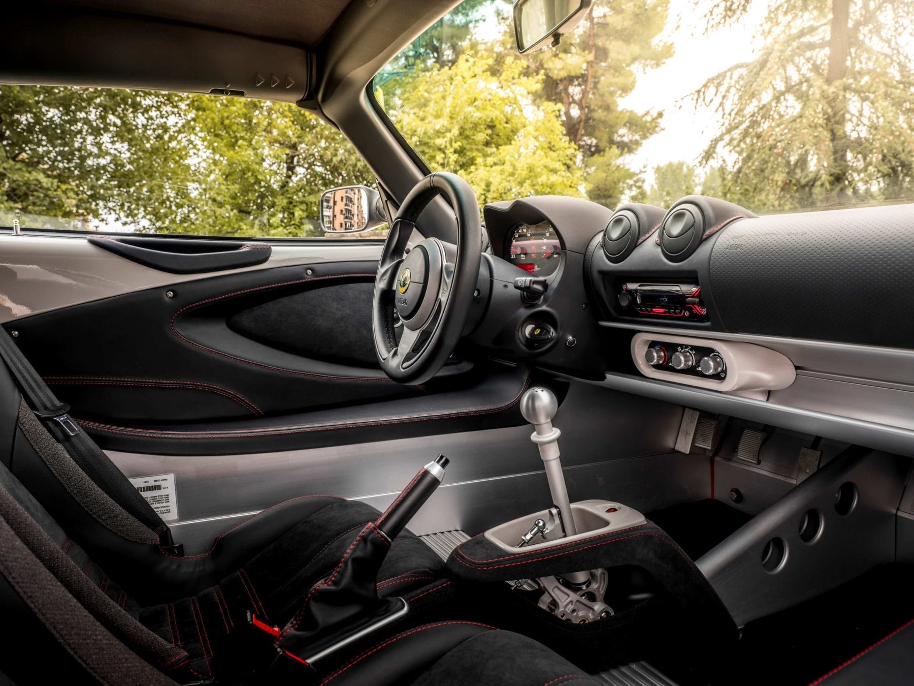 2020 Elise_Grey_Elise_220-_Sport_041
