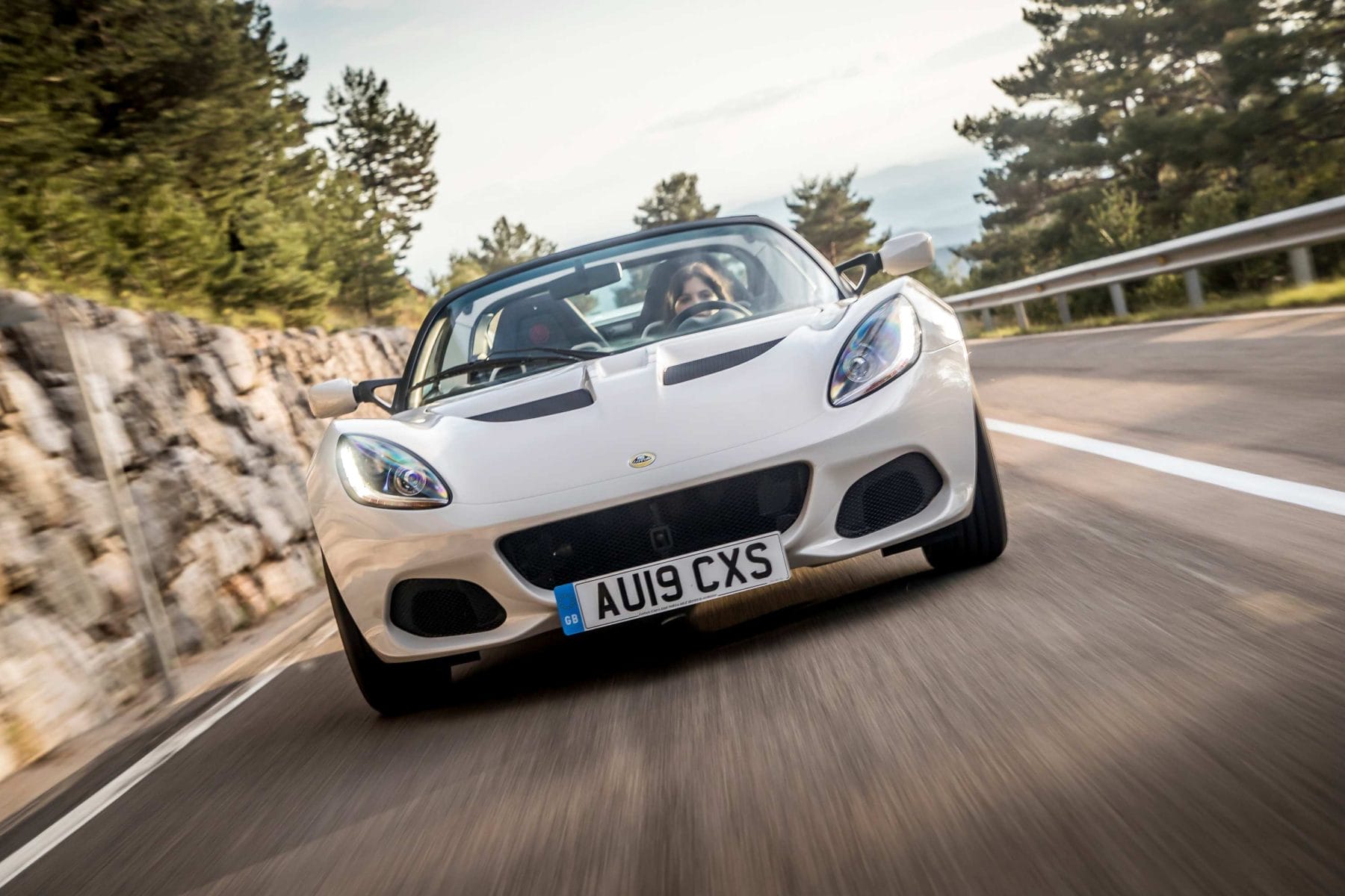 2020 Elise_Grey_Elise_220-_Sport_1