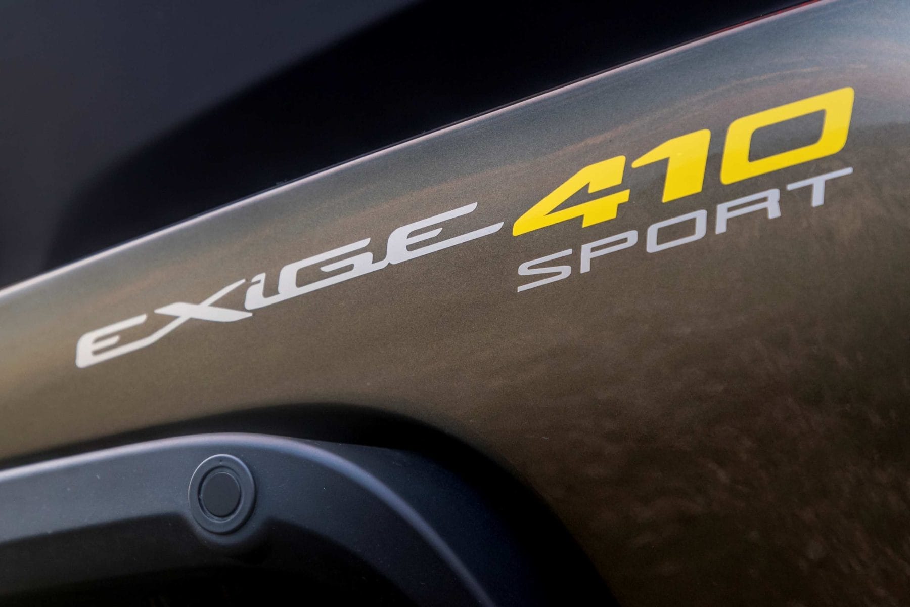 2020 Military_Grey_Exige_410_Sport_046