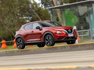 2020 Nissan JUKE Ti driving