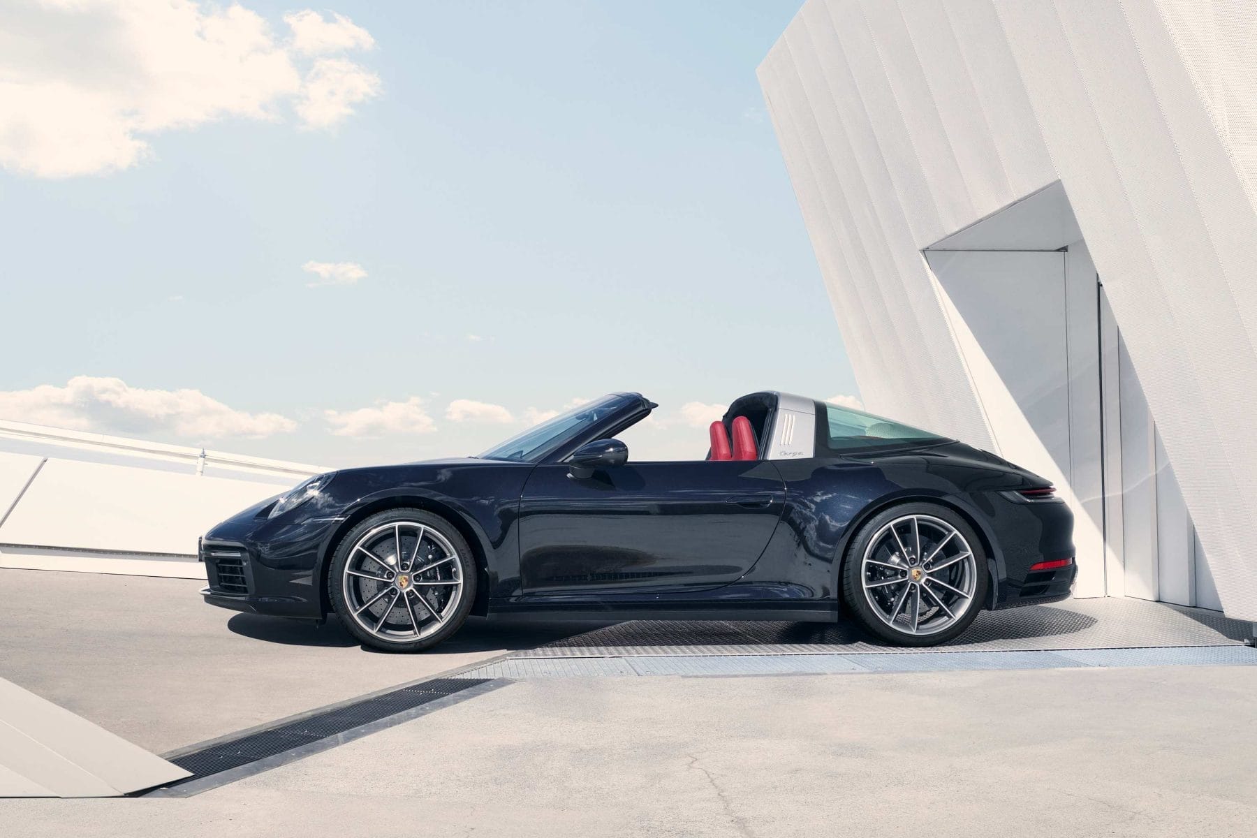 2020 Porsche 911 Targa 