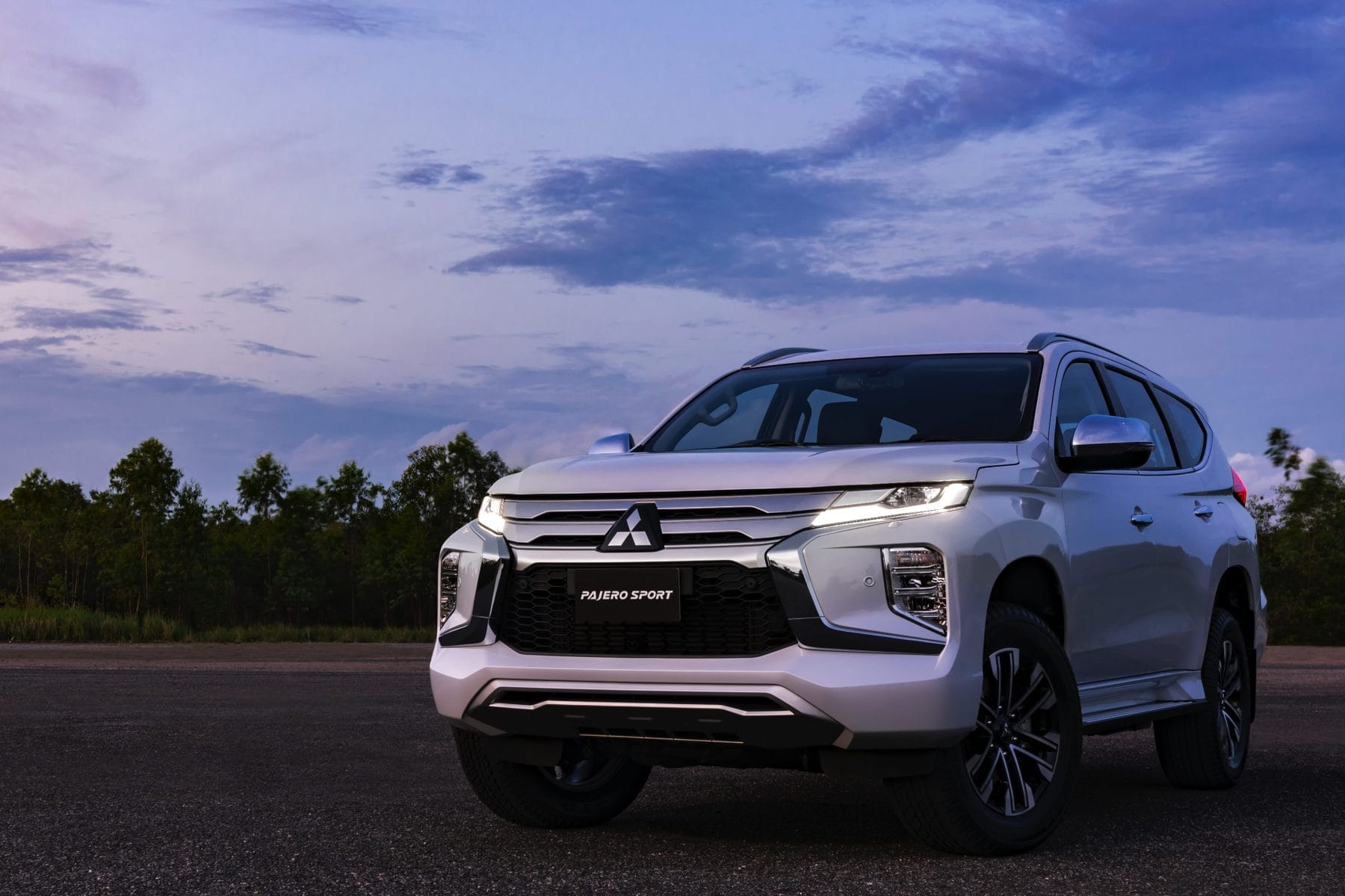 2020-mitsubishi-Pajero-Sport-