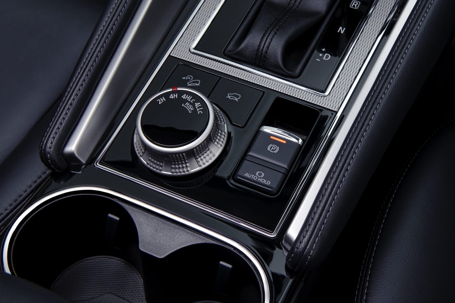 2020-mitsubishi-Pajero-Sport-