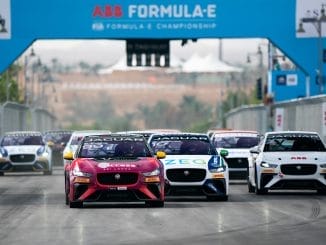 JaguarI-PACE_SAUDI_ETROPHY_2019_Dynamic_Image_180620