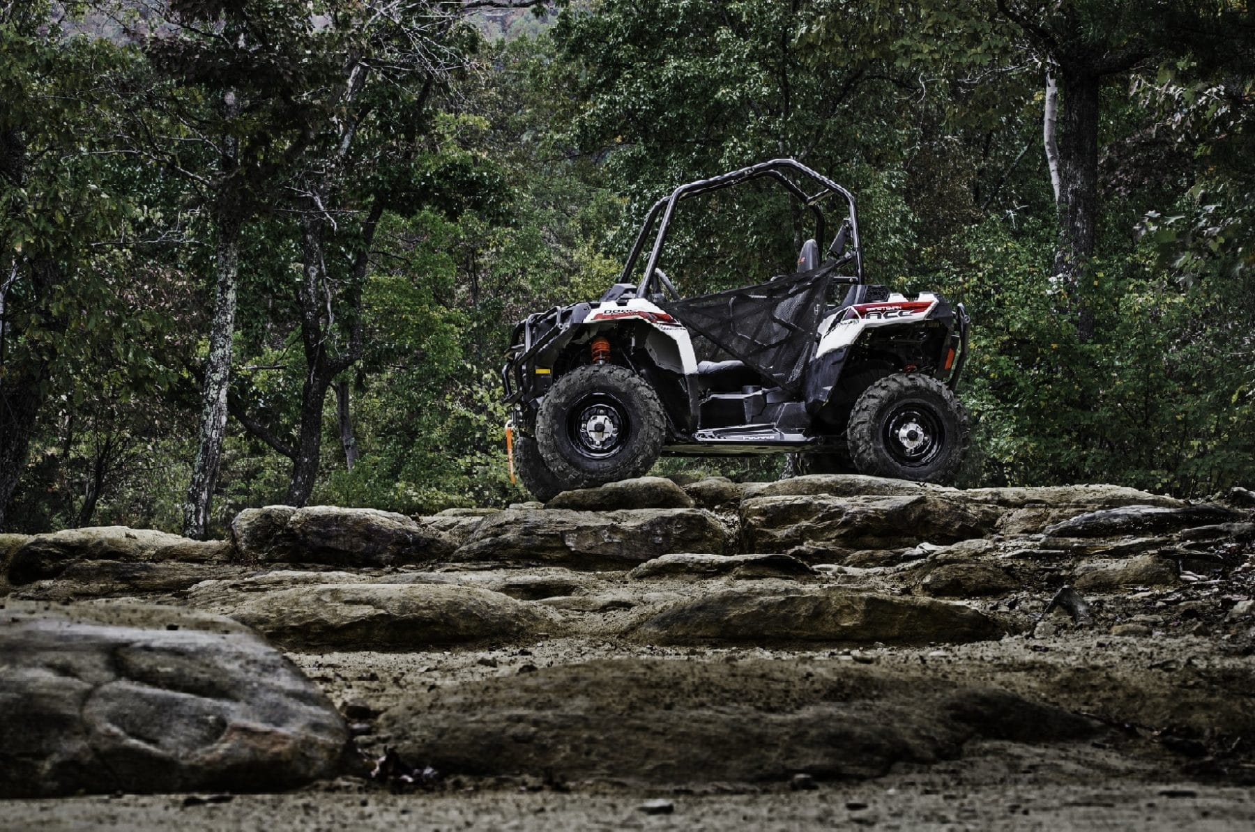 Polaris Sportsman ACE.