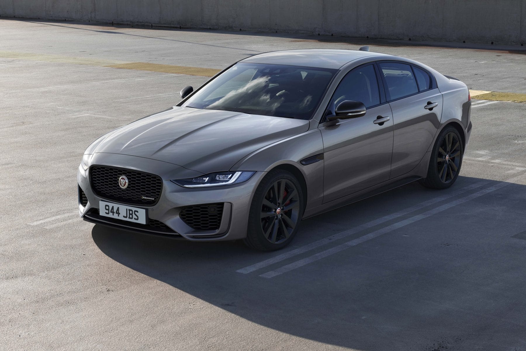 Jag_XE_21MY_Exterior_061020_098_GLHD